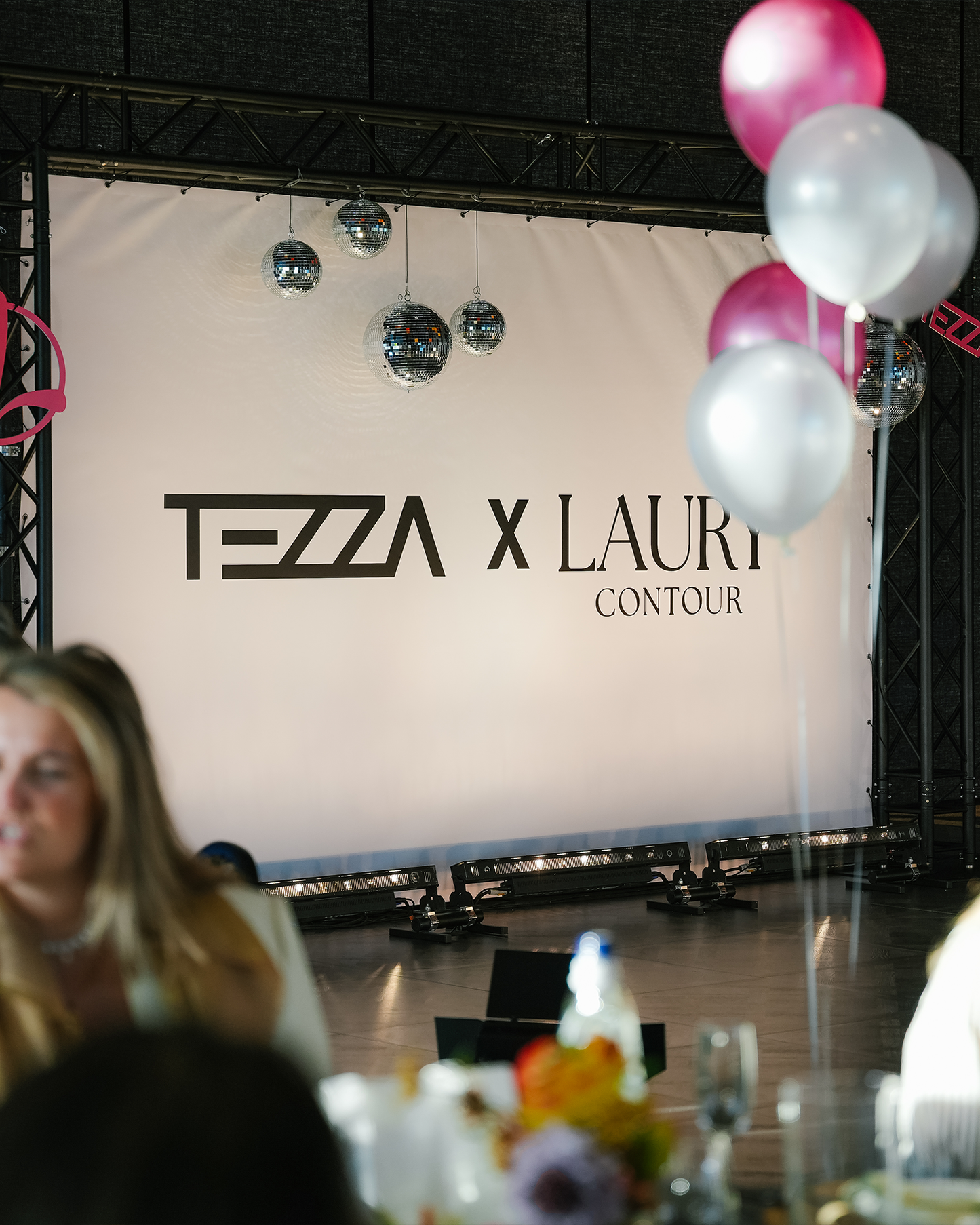 Event ticket RUNWAY & ROSÉ Tezza X Laury