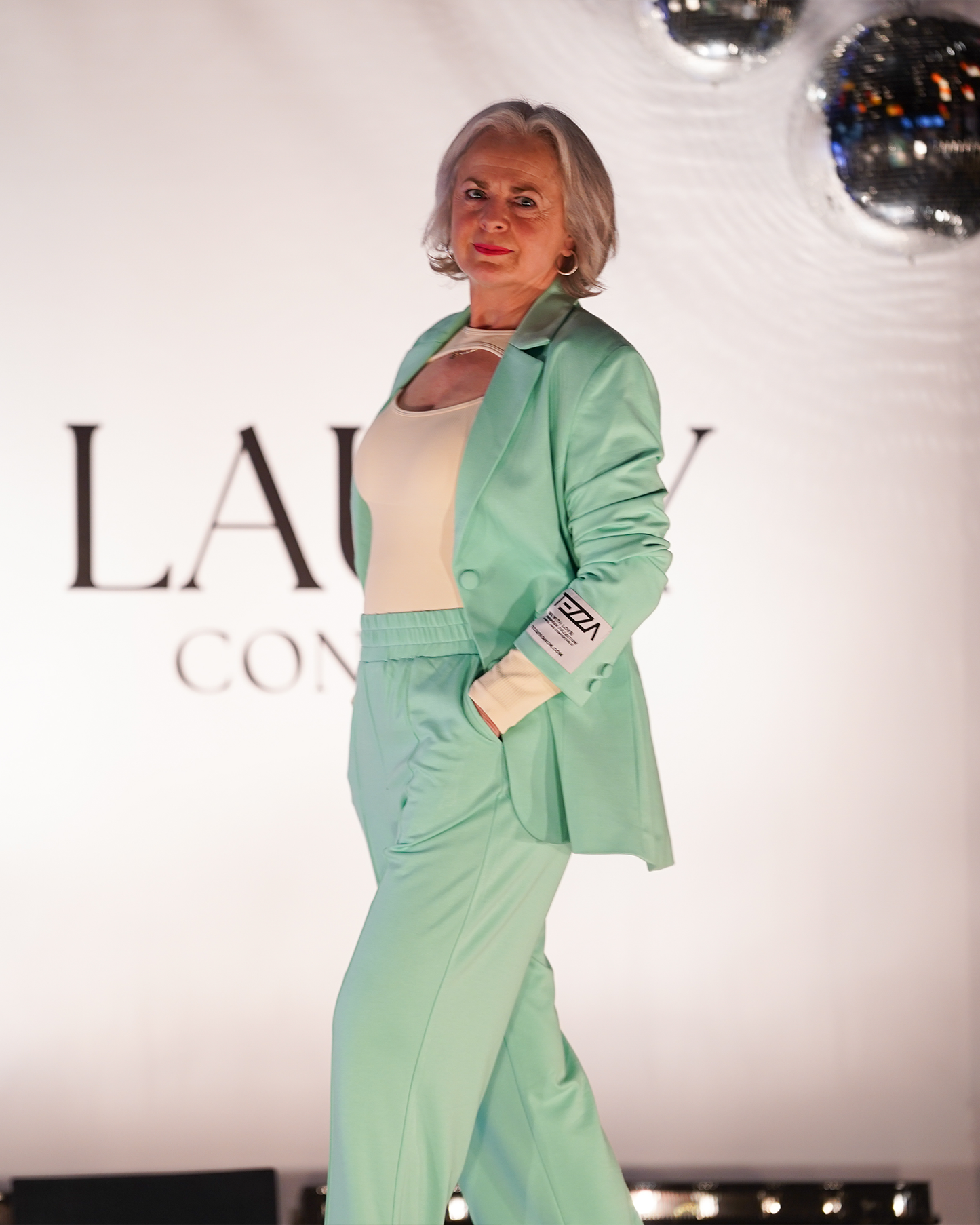 Event ticket RUNWAY & ROSÉ Tezza X Laury