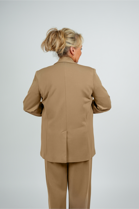 Blazer – Camel | FW25