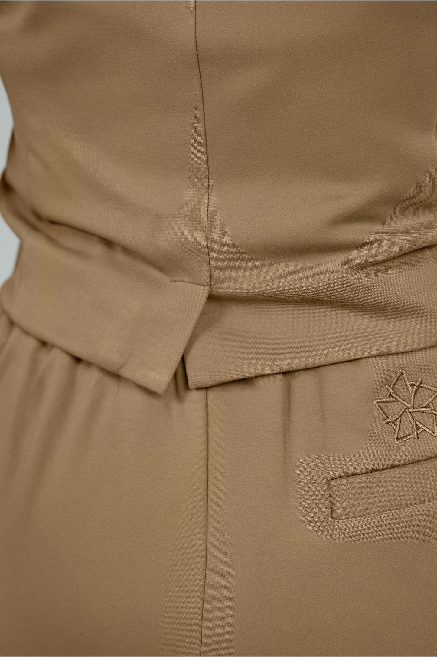 Gilet – Camel | FW25