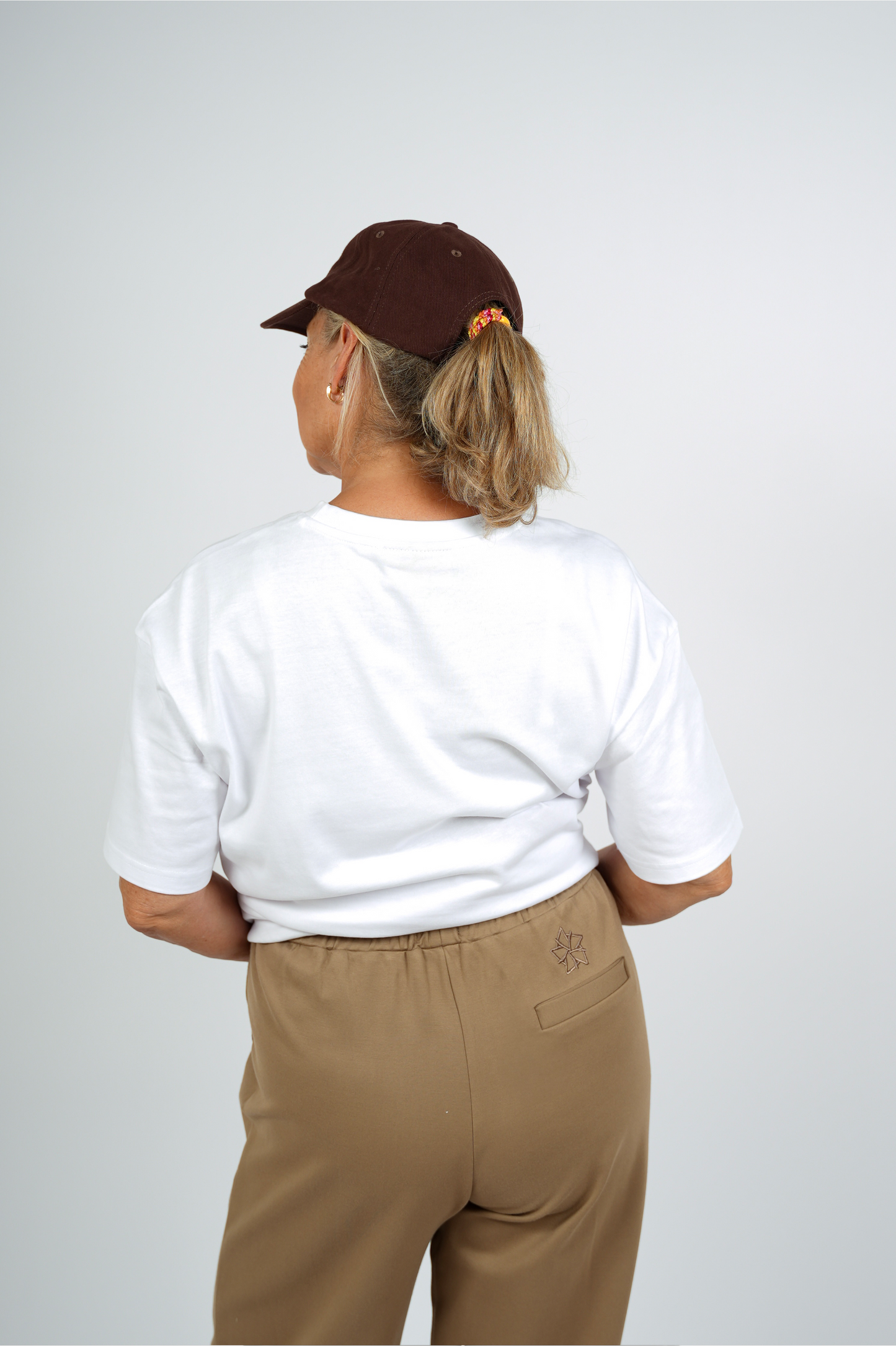 Pet – Bruin | FW25