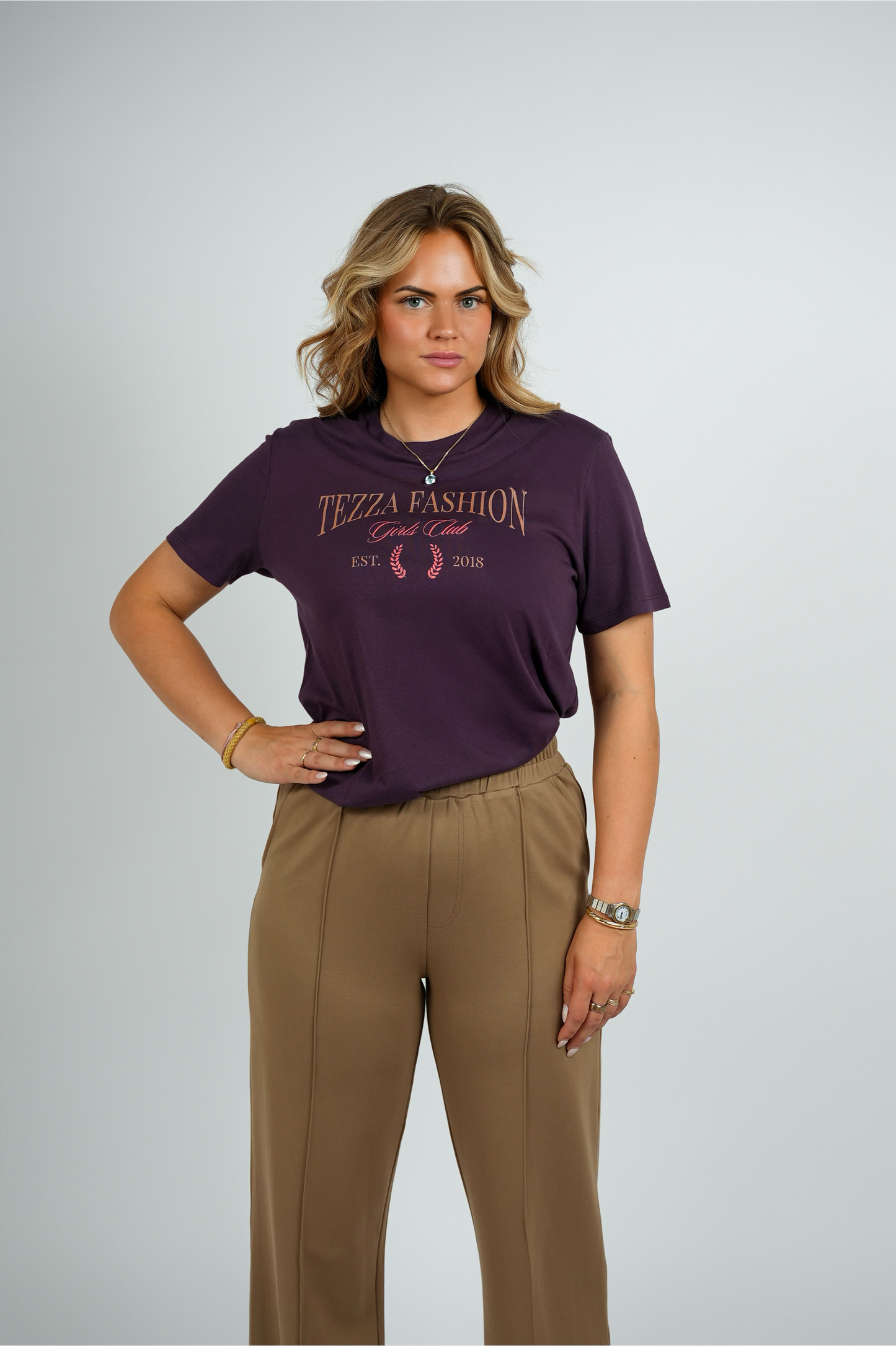 T-shirt Normale Pasvorm – Donkerpaars | FW25