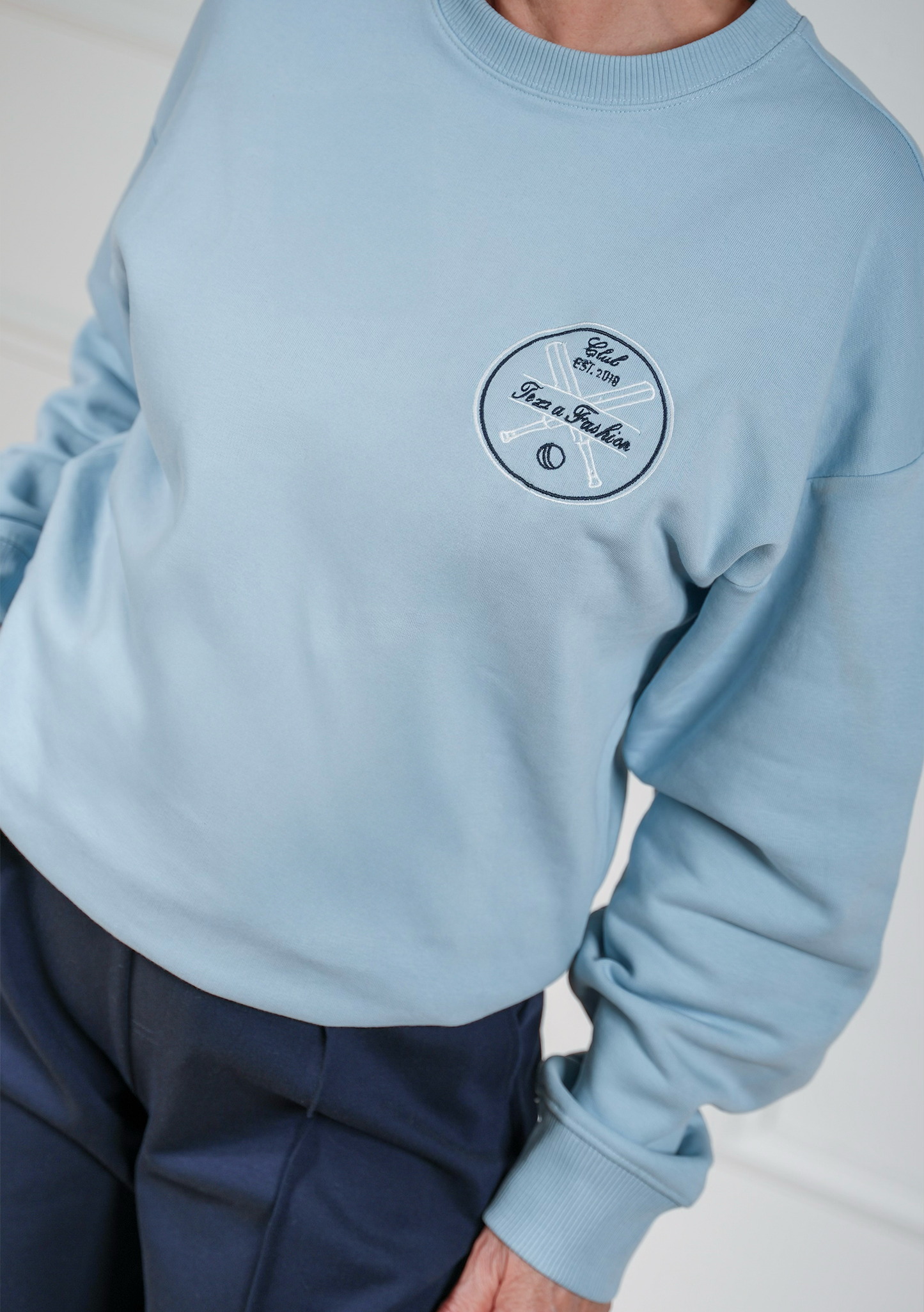 SS26 Sweater – Babyblue Cricket