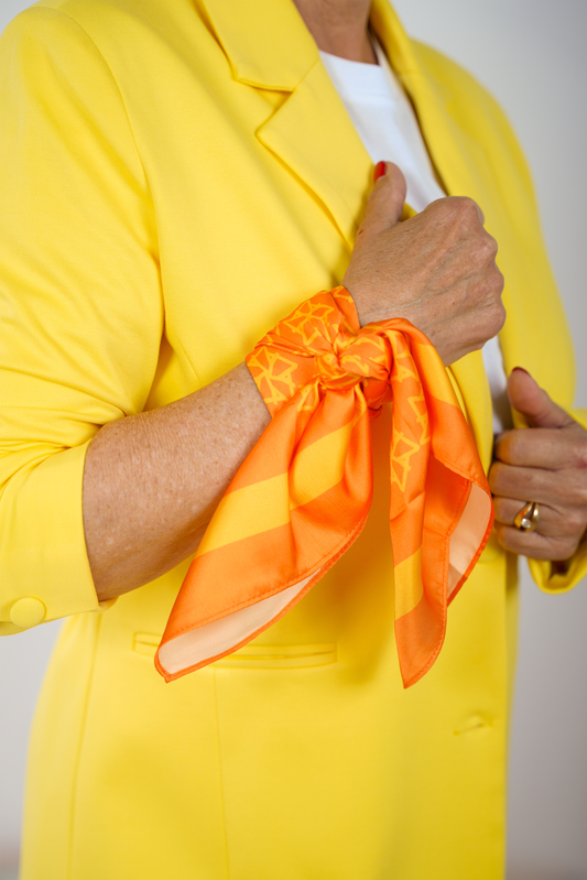 Satijnen sjaal oranje & geel
