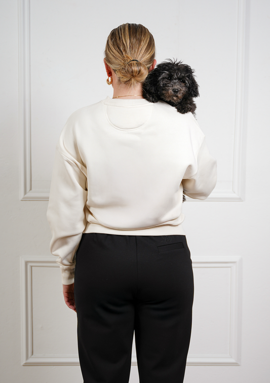 The Essential Sweater – Crème